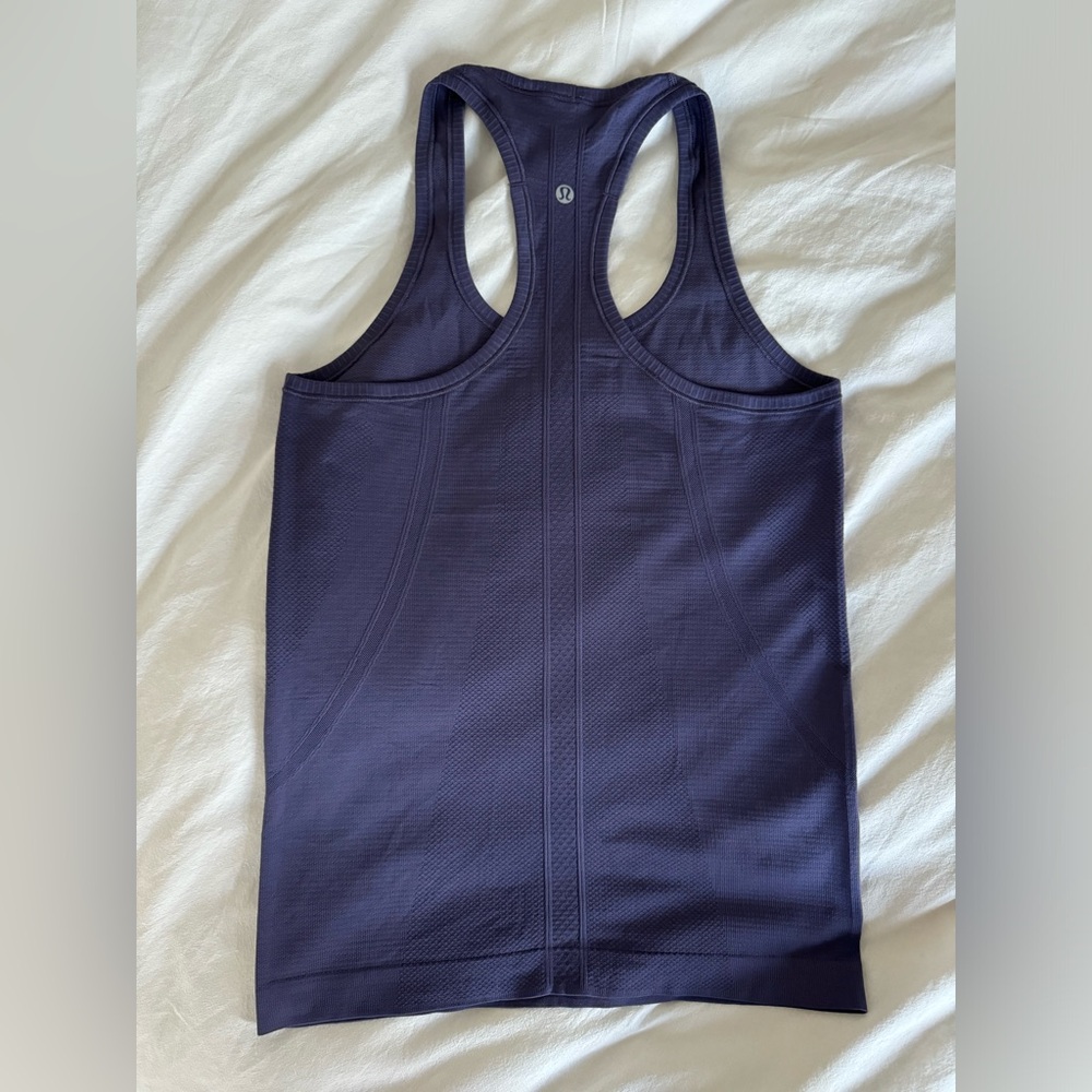 Lululemon Swiftly Tech tank top, size 6 color purple